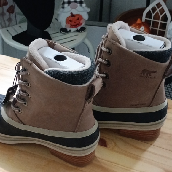 1️⃣3️⃣6️⃣🆕 Sorel Duckie Boots 🥾 - Picture 5 of 9